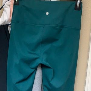 SOLD***Yogalicious Green high waisted leggings